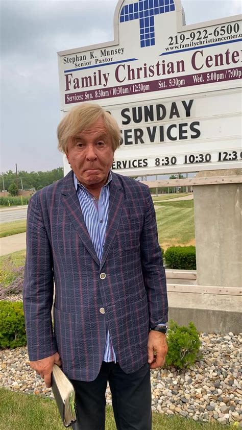pastor steve munsey arrest.